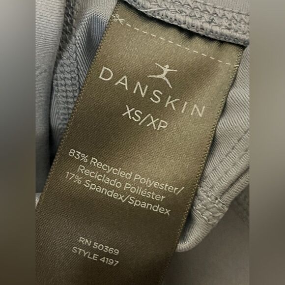 NWT Danskin High Waisted Brushed Leggings Pockets - Picture 5 of 6